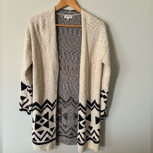 Signature by Reitmans open cardigan sweater with geometric print